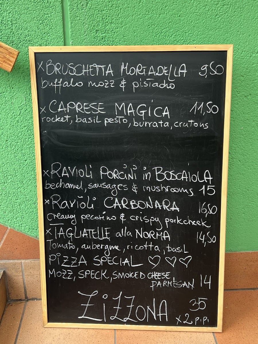 Menu - Magica | Pizzería Costa Adeje photo 3