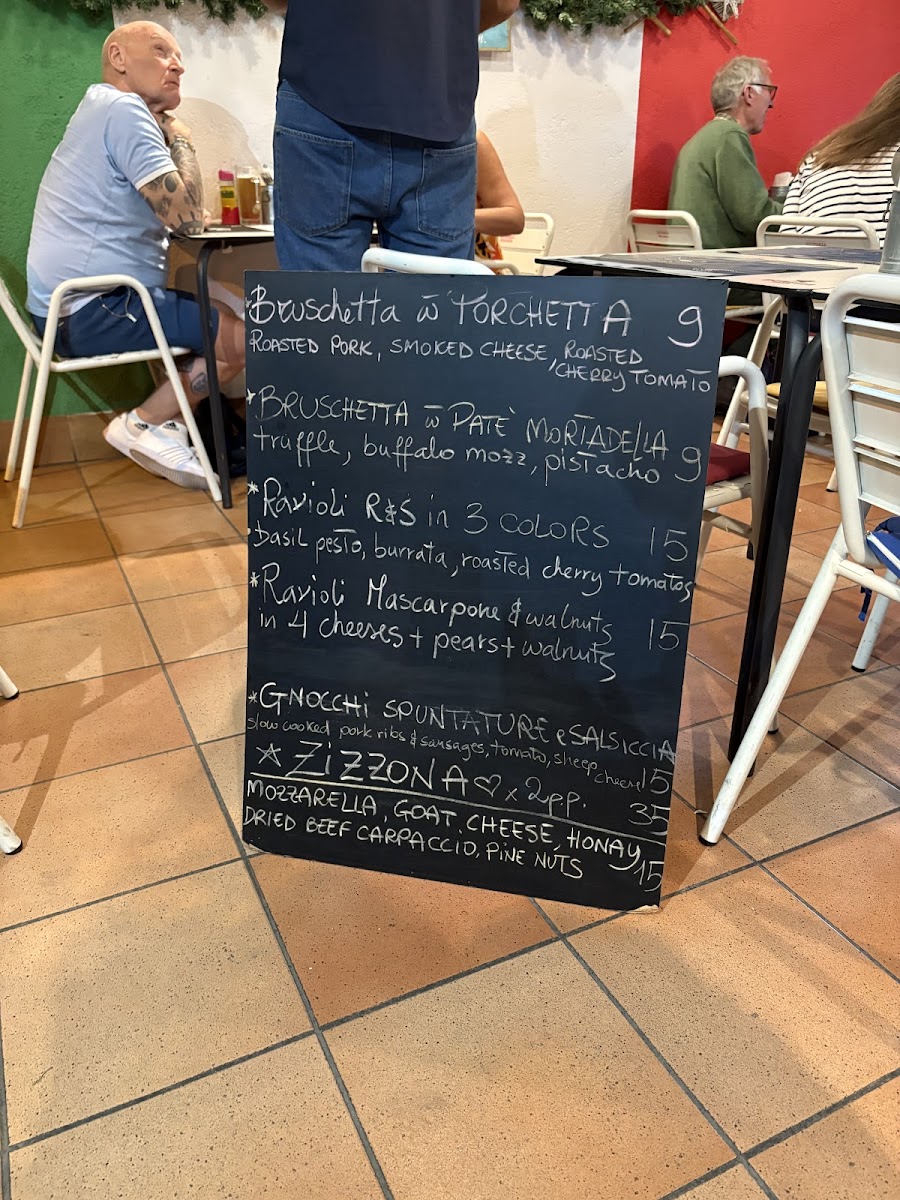 Menu - Magica | Pizzería Costa Adeje photo 9